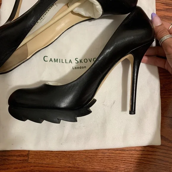 Camilla Skovgaard Black Pumps - Picture 2 of 4